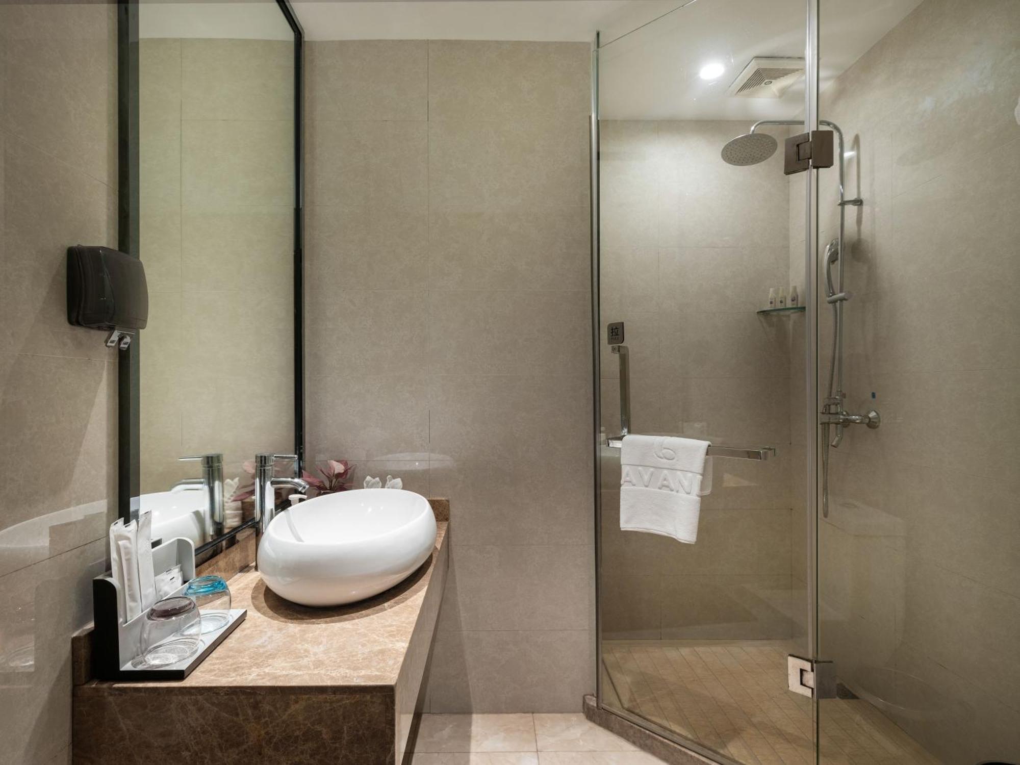 Lavande International Hotel Guangzhou Us Consulate General Guangzhou Grandview Plaza Branch - Free Shuttle Bus To Canton Fair Complex During Canton Fair Period & Free Vpn Internet Access מראה חיצוני תמונה